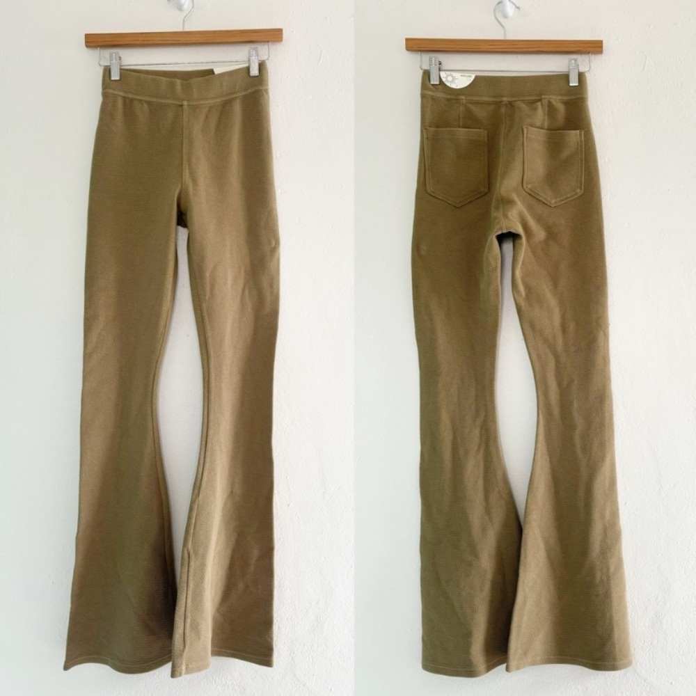 Aerie tan hi-rise Flare Leggings